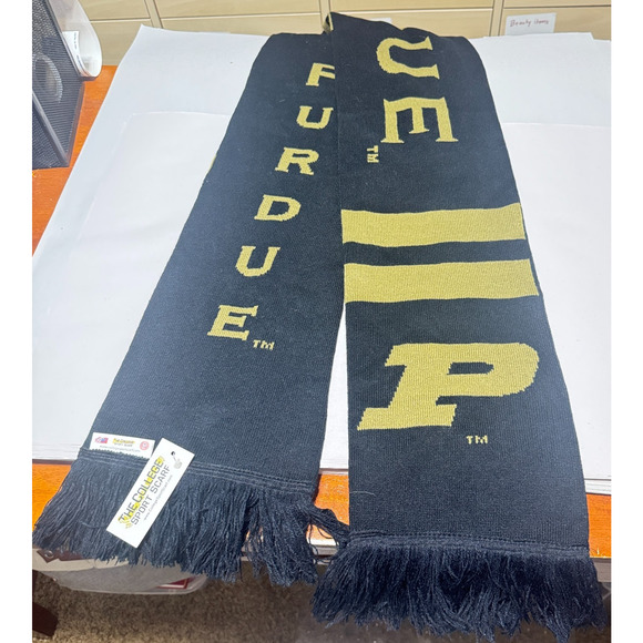 NWT Purdue University Boilermakers Unisex Scarf fringe winter black gold - Picture 1 of 4